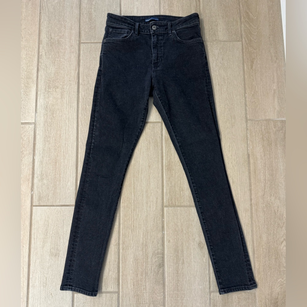 Levis 721 High Rise Skinny - Size 28/30